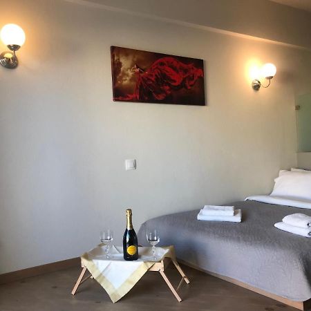 קלמאטה D. Apartments מראה חיצוני תמונה